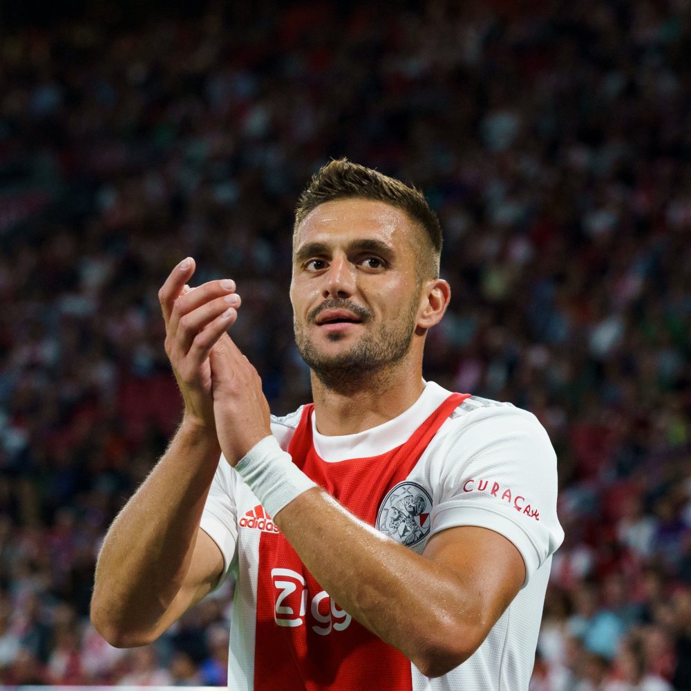 背后是各自 背后是各自