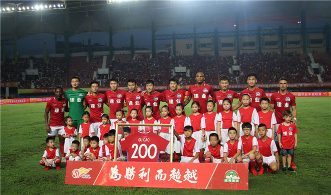 把争议拉回 把争议拉回